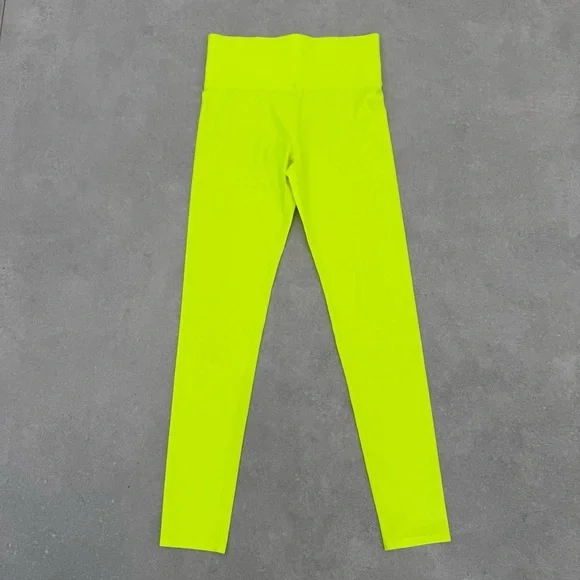 CARBON38 Takara Shine leggings in neon yellow - Picture 2 of 5